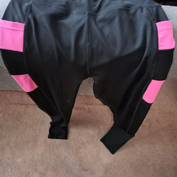 Pop fit medium size with pockets long leggings - Picture 2 of 6